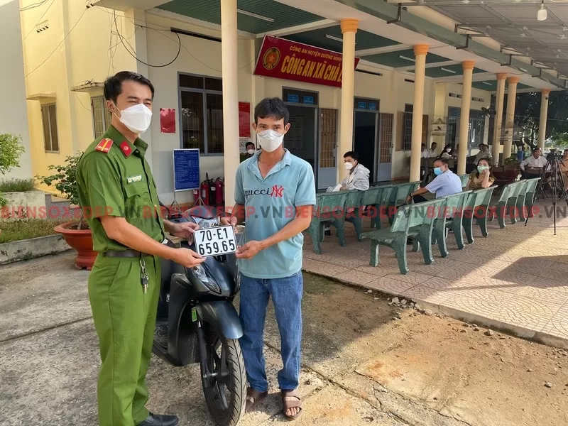  đăng k&yacute; biển số xe m&aacute;y trực tuyến