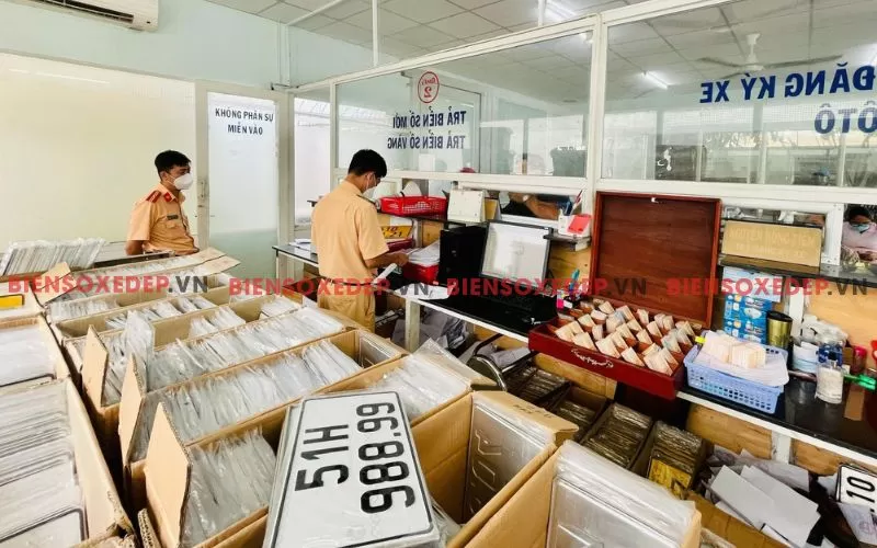 đặt biển số xe theo ng&agrave;y sinh