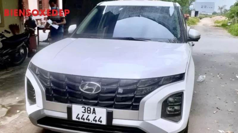 định giá biển số xe ngũ quý 4