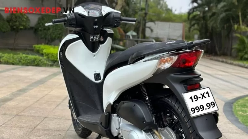 biển số xe m&aacute;y đấu gi&aacute;