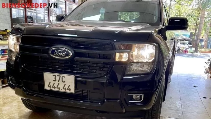 Cách chọn biển số xe ngũ quý 4 phù hợp với mệnh của bạn