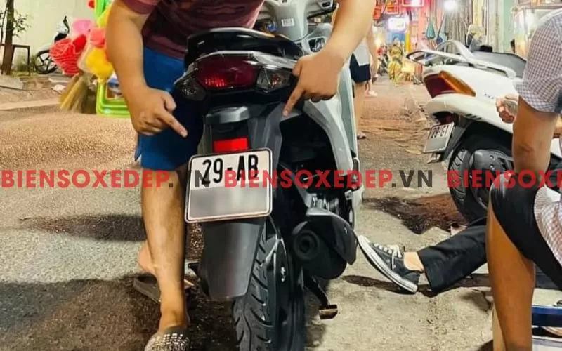 Thủ tục đăng k&yacute; biển số xe m&aacute;y H&agrave; Nội 