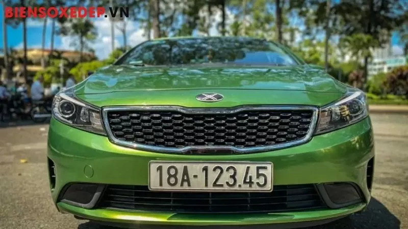 xu hướng biển số xe độc đáo