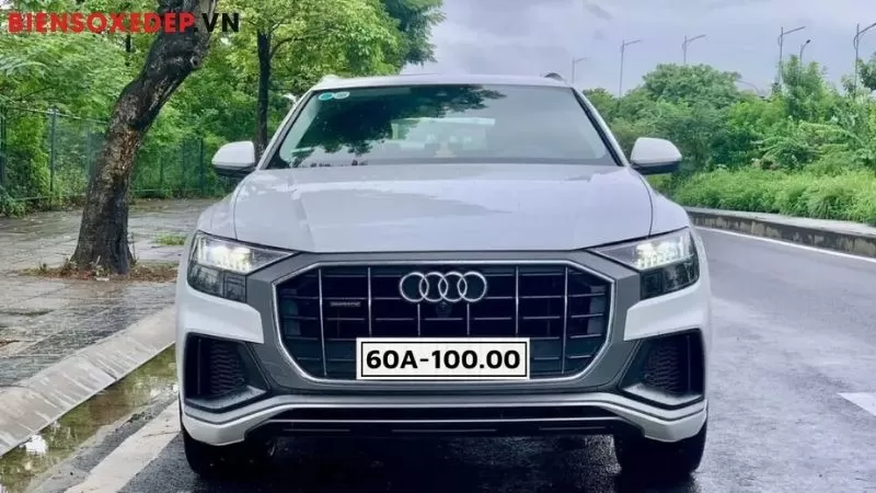 Biển 000 hợp mệnh nào