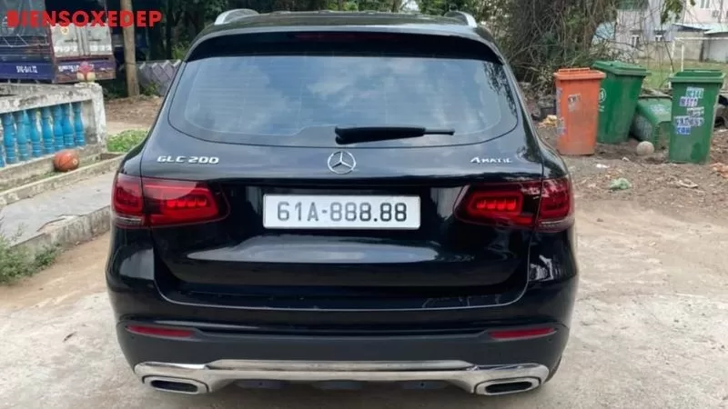 Biển số xe tam hoa 888